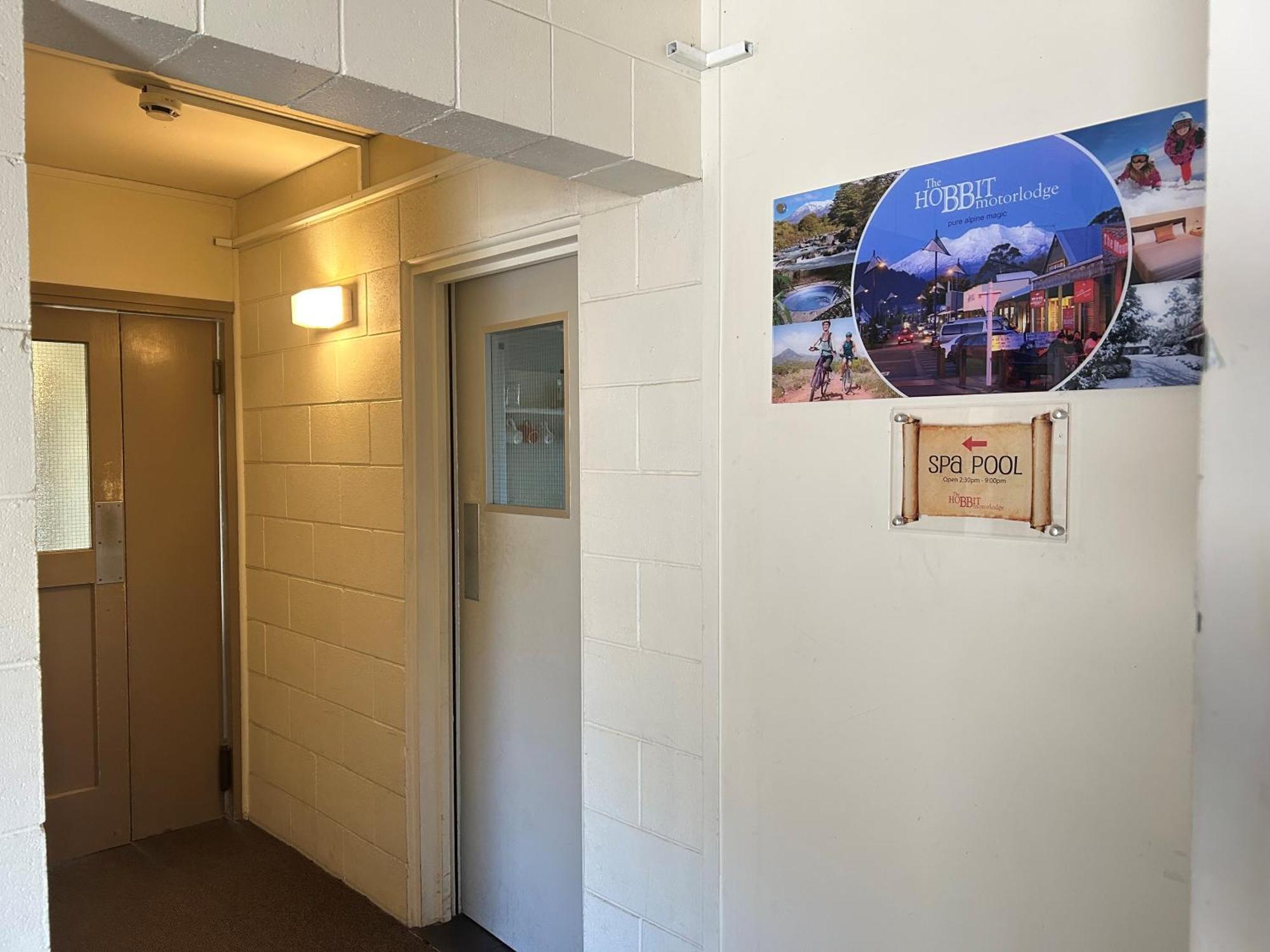 The Hobbit Motorlodge Ohakune Exterior foto